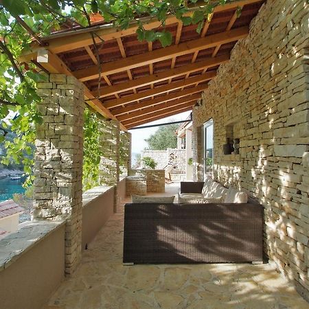 Villa Stone House Mia Vela Luka Exterior foto