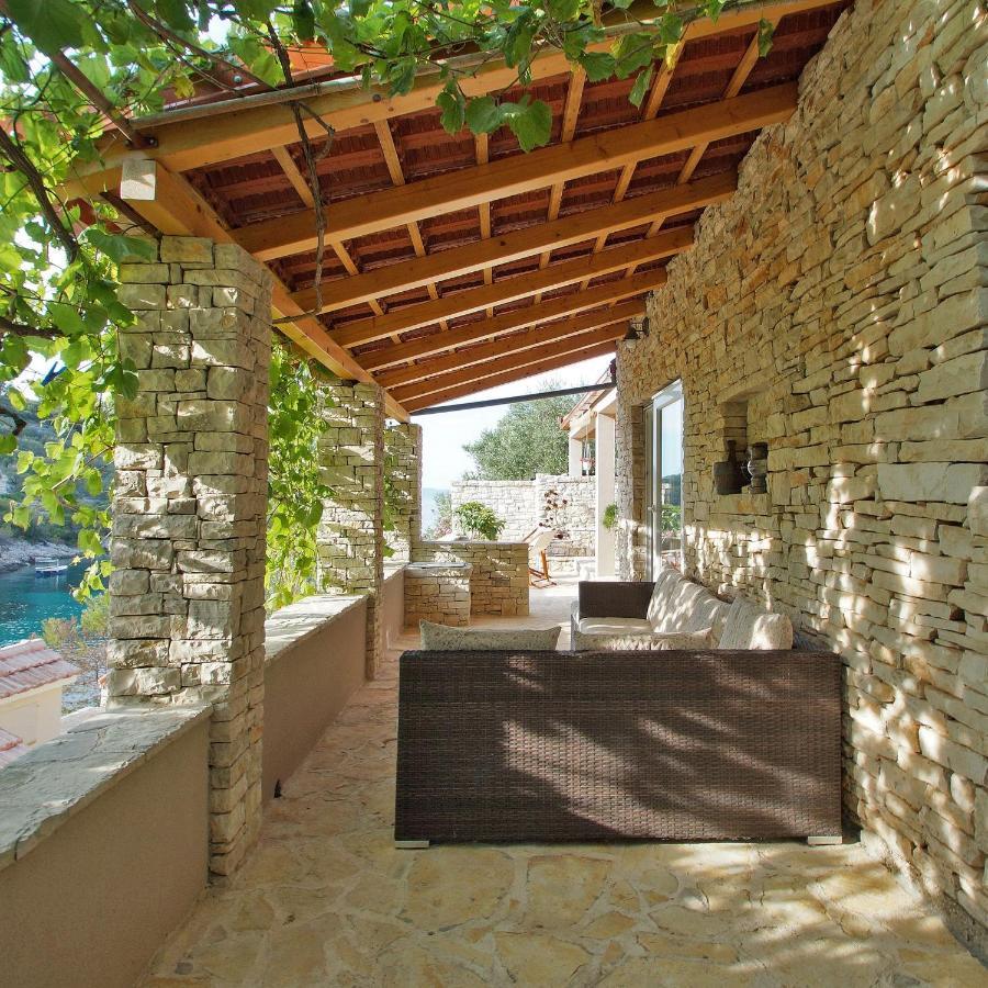Villa Stone House Mia Vela Luka Exterior foto