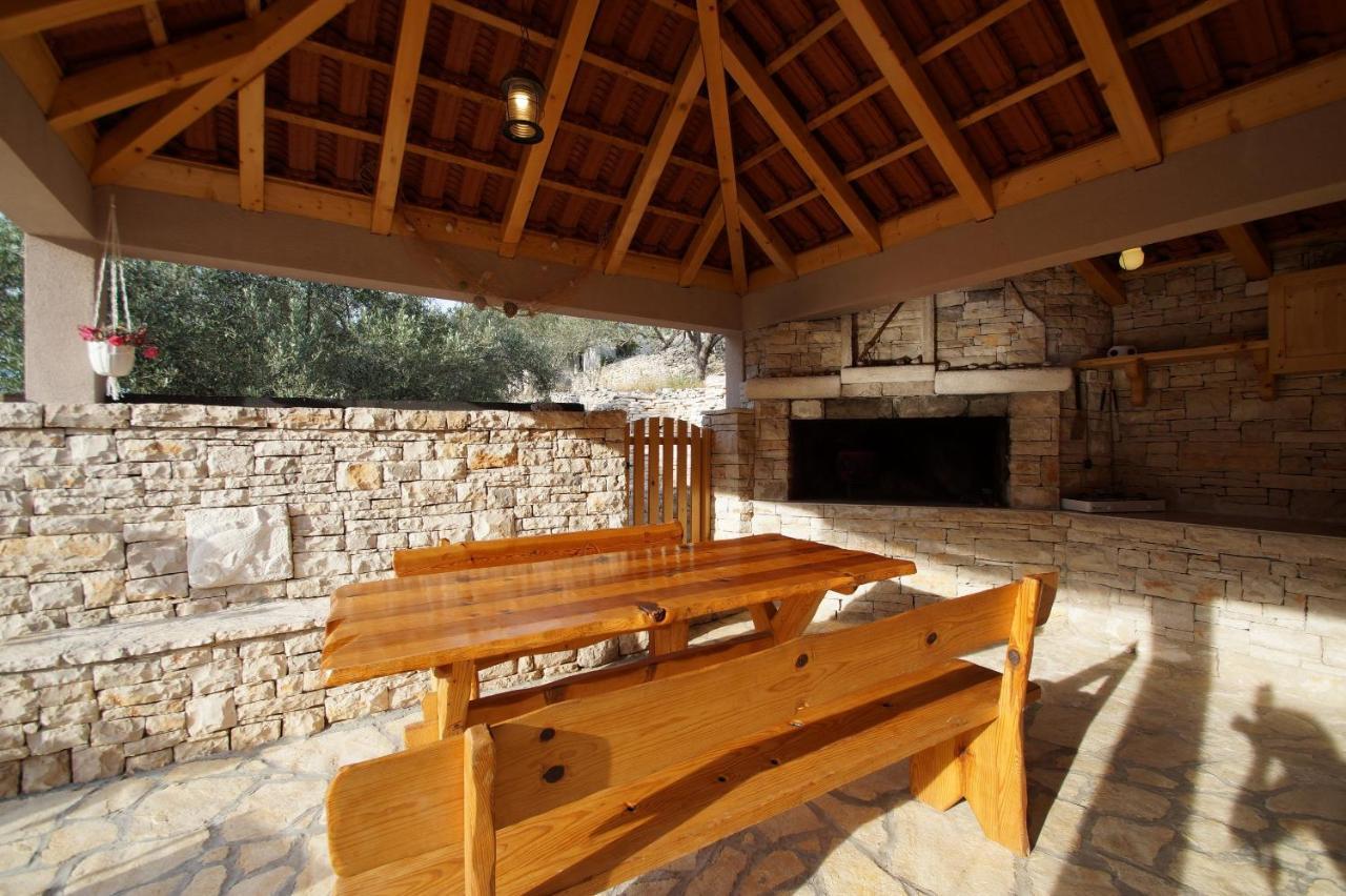Villa Stone House Mia Vela Luka Exterior foto